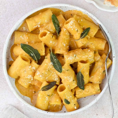 Cheesy Pumpkin Rigatoni